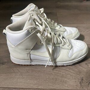 Nike Dunk High "Sail/Gum" Sneakers Womens US 9.5